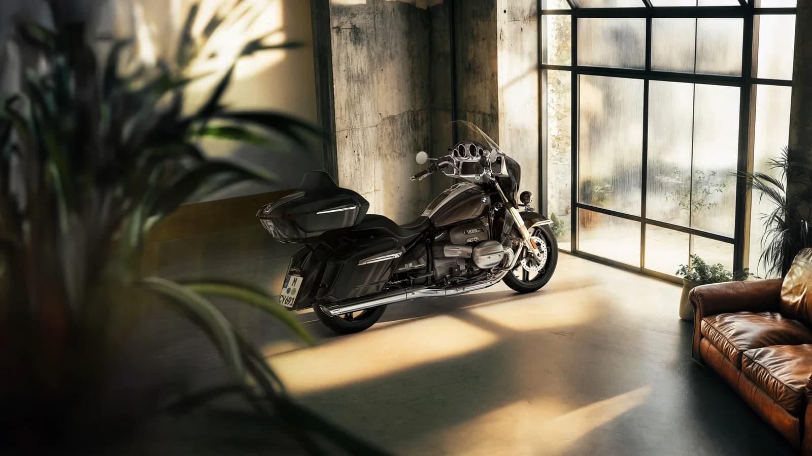 BMW R 18 Transcontinental — Standard — 2022–2026