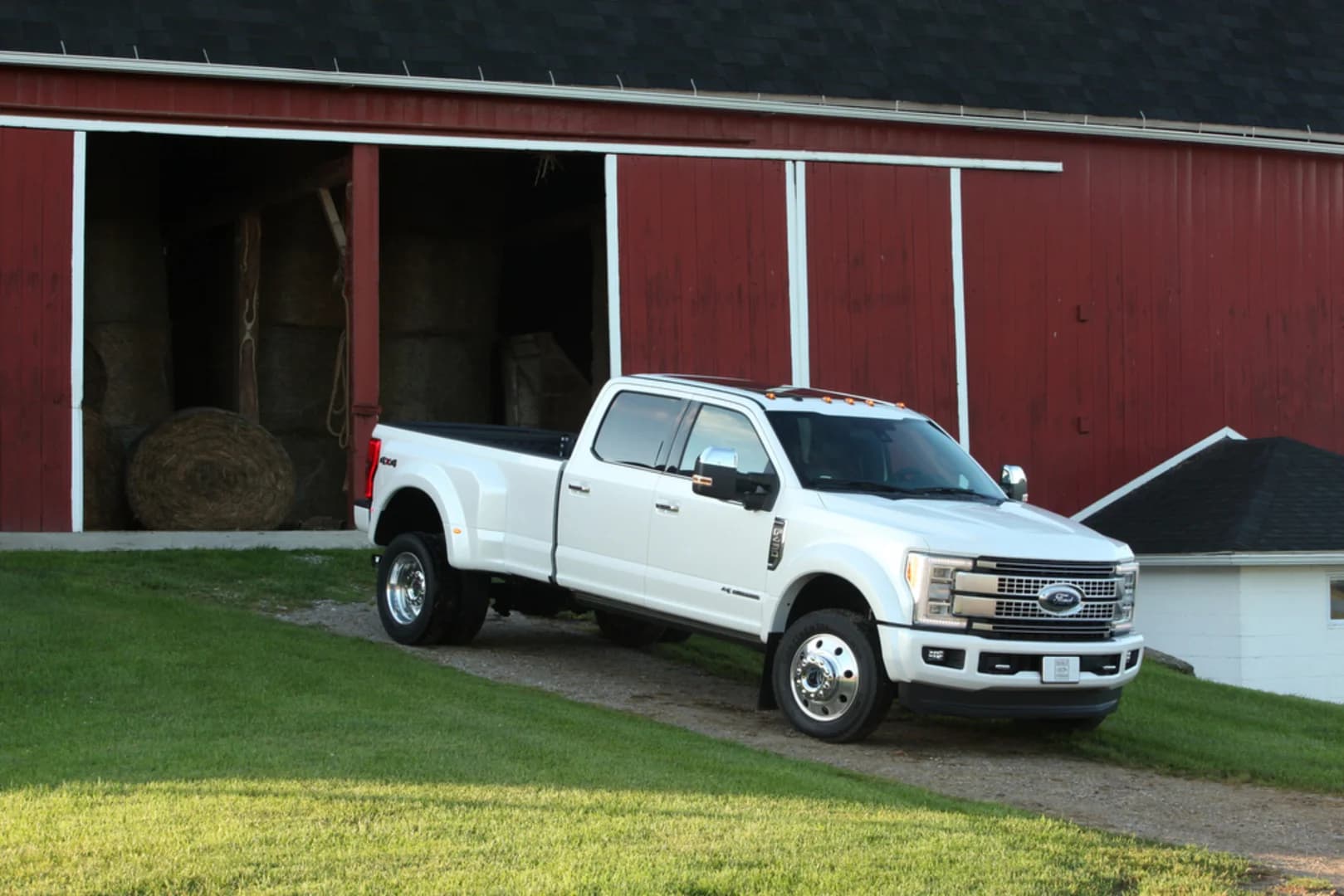 Ford F-450 Super Duty 4th gen XL/XLT/Lariat/King Ranch/Platinum/Limited 4x4 — 2017–2022