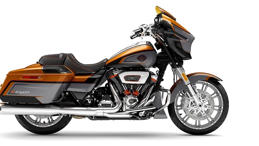 Harley-Davidson CVO Street Glide — CVO — 2010–2026