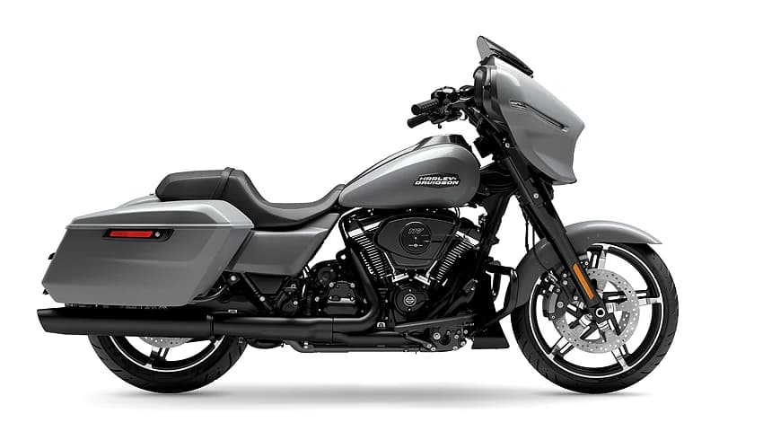 Harley-Davidson Street Glide — Standard — 2006–2026