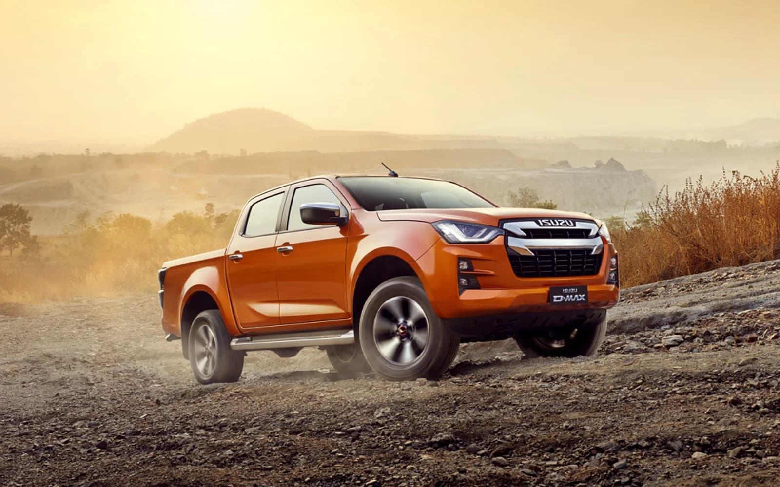 Isuzu D-Max (3rd gen) SX / LS-M / LS-U 4x4 — 2020–