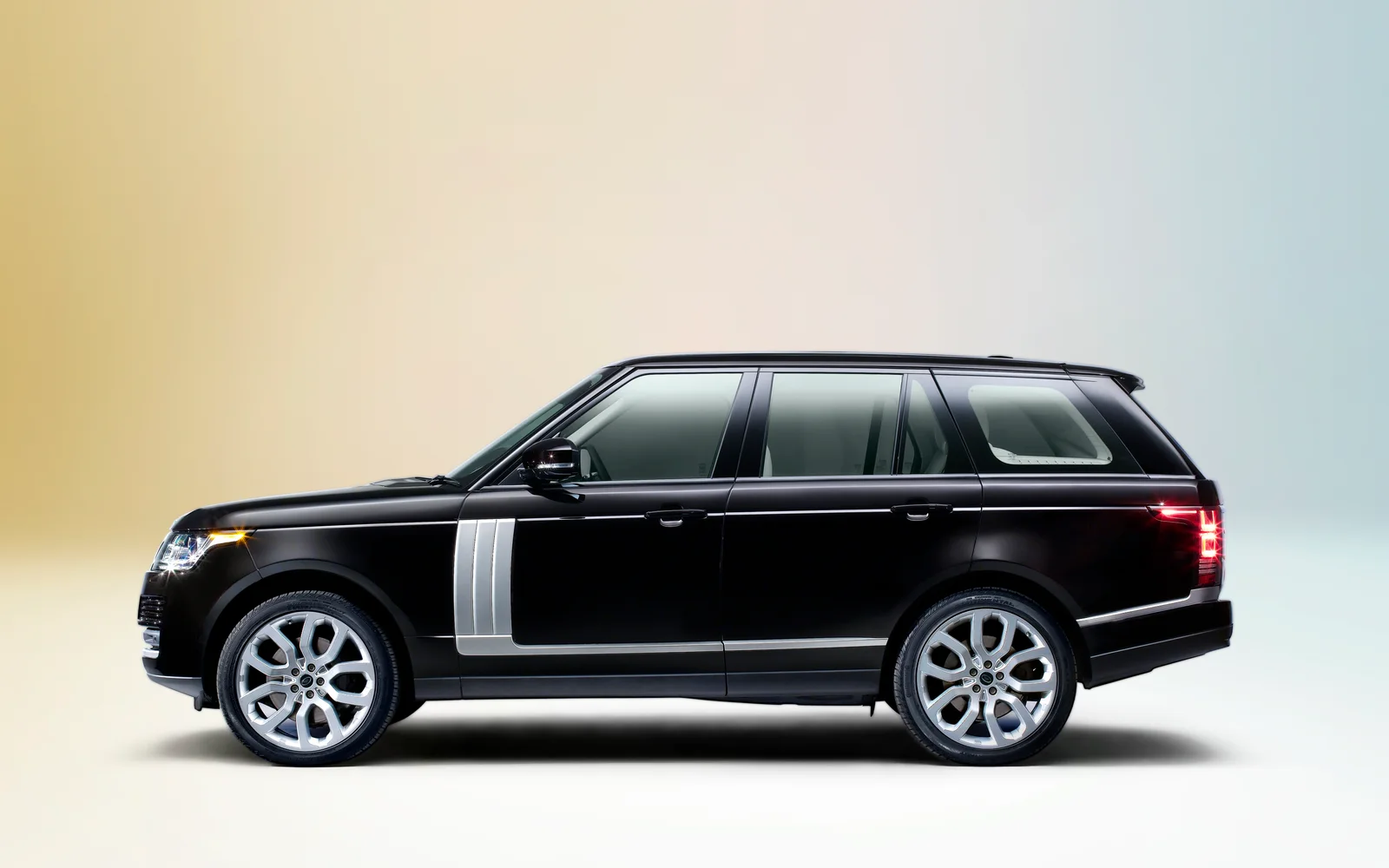 Land Rover Range Rover (L405) SE / HSE / Autobiography / SV — 2013–2022