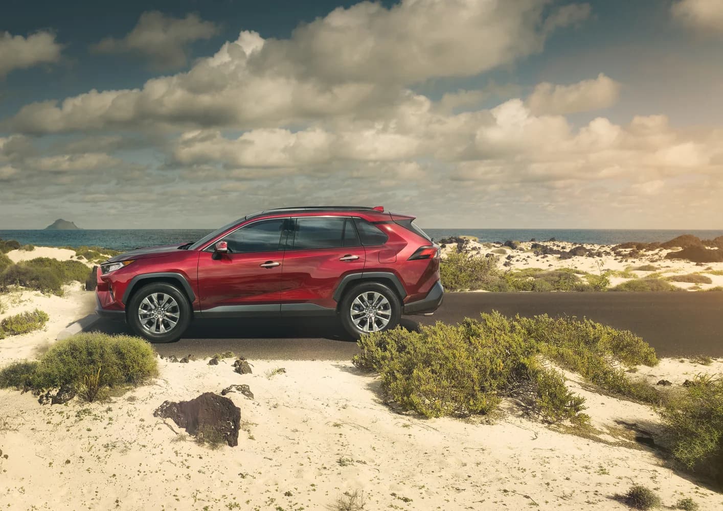 Toyota RAV4 5th gen Woodland Edition (AWD) — 2022–2025
